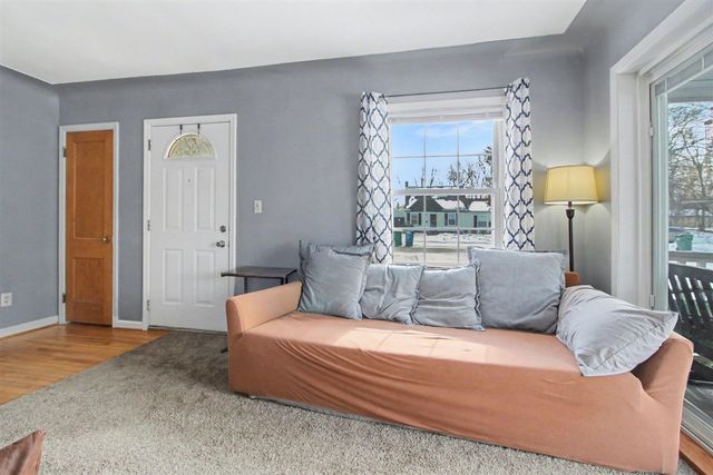 31748 Rosslyn Avenue, Garden City, MI 48135