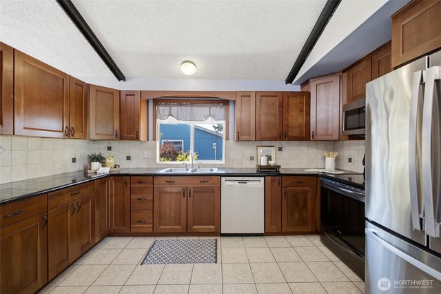 29821 47th Place S, Auburn, WA 98001