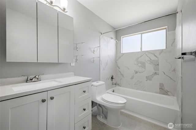 29821 47th Place S, Auburn, WA 98001