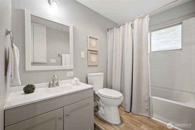 29821 47th Place S, Auburn, WA 98001