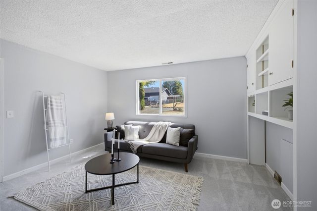 29821 47th Place S, Auburn, WA 98001