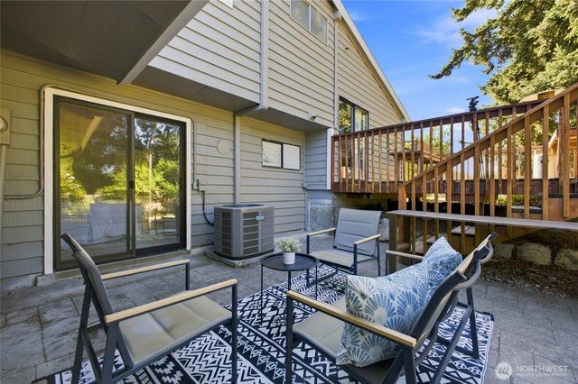 29821 47th Place S, Auburn, WA 98001