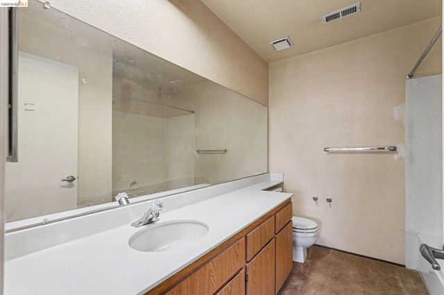 1757 Stuart Ct, Benicia, CA 94510