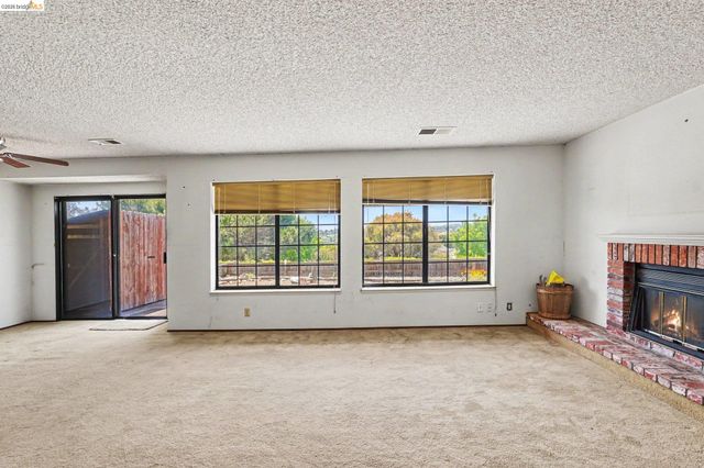 1757 Stuart Ct, Benicia, CA 94510