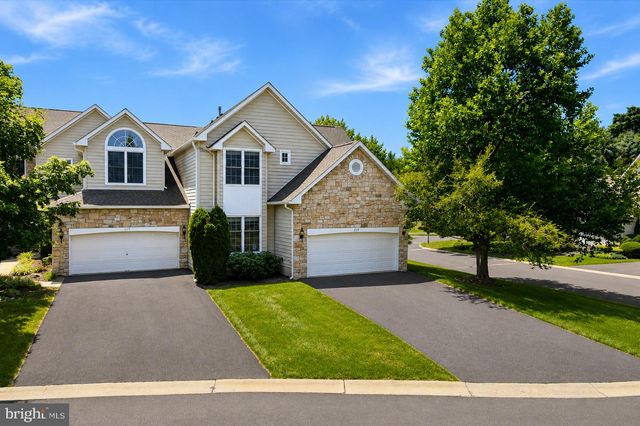 219 BIRKDALE DR, Blue Bell, PA 19422