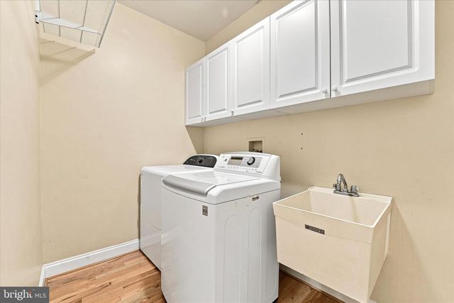 219 BIRKDALE DR, Blue Bell, PA 19422