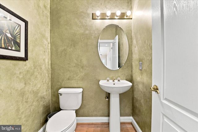 219 BIRKDALE DR, Blue Bell, PA 19422