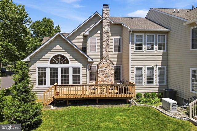 219 BIRKDALE DR, Blue Bell, PA 19422