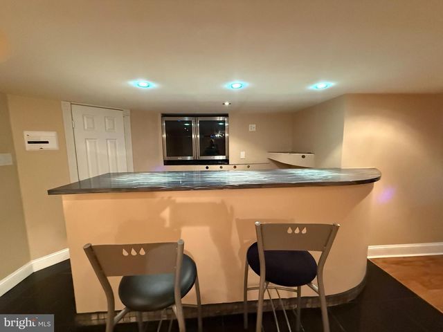 219 BIRKDALE DR, Blue Bell, PA 19422