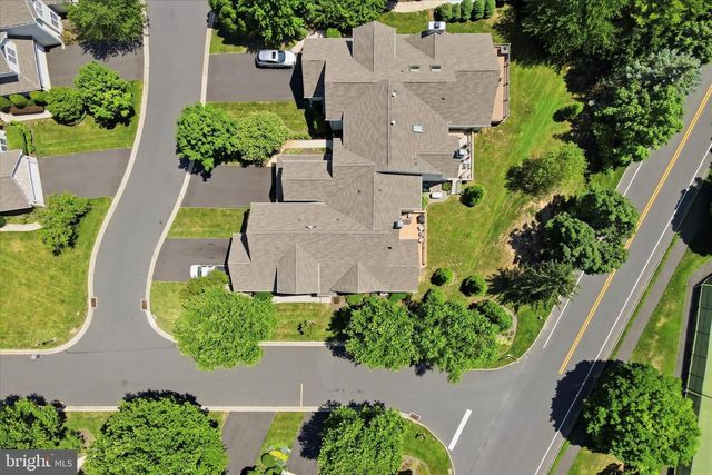 219 BIRKDALE DR, Blue Bell, PA 19422