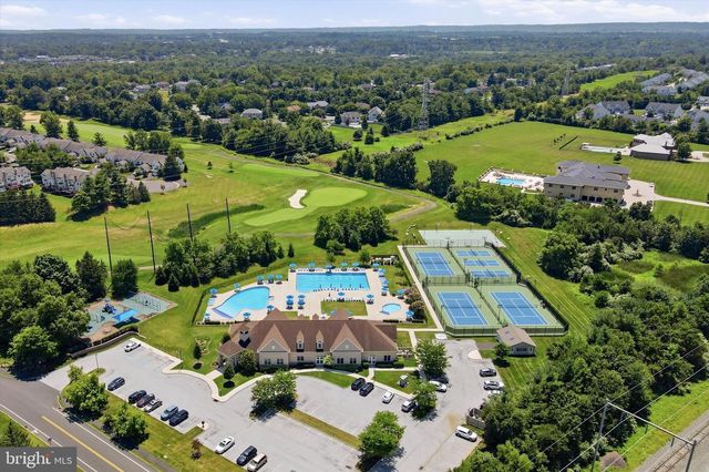 219 BIRKDALE DR, Blue Bell, PA 19422