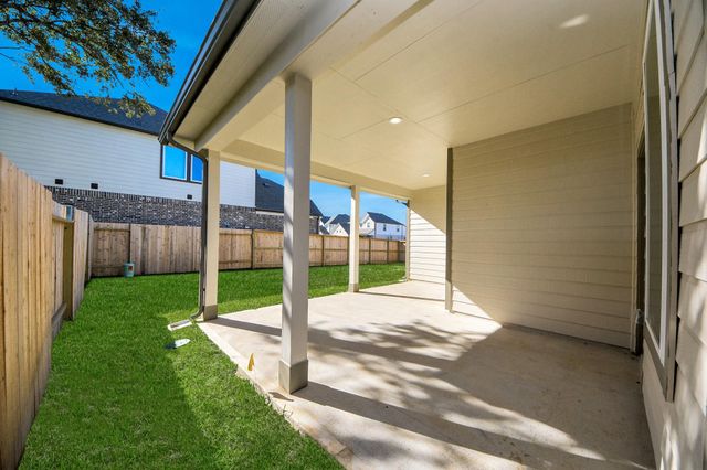 15807 Telge Ridge Lane, Cypress, TX 77429