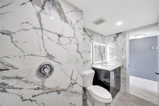 1100 Saint Charles Place 708, Pembroke Pines, FL 33026