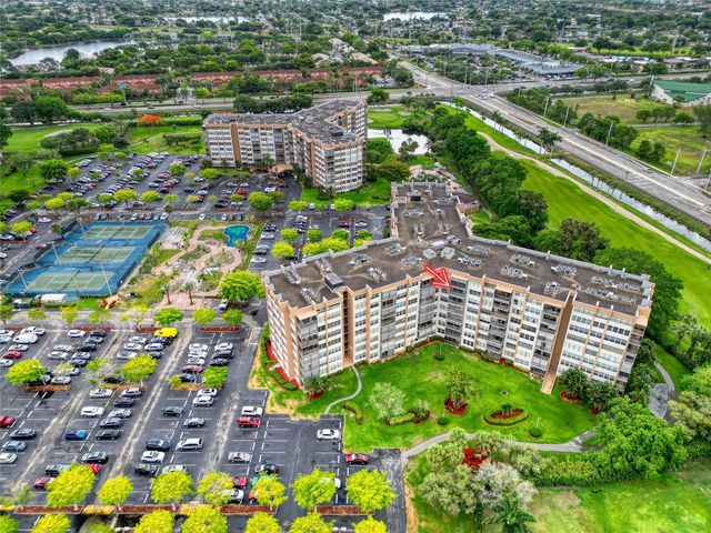 1100 Saint Charles Place 708, Pembroke Pines, FL 33026