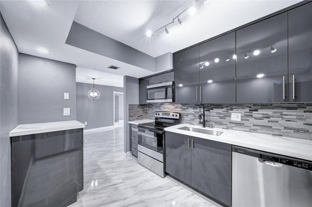 1100 Saint Charles Place 708, Pembroke Pines, FL 33026