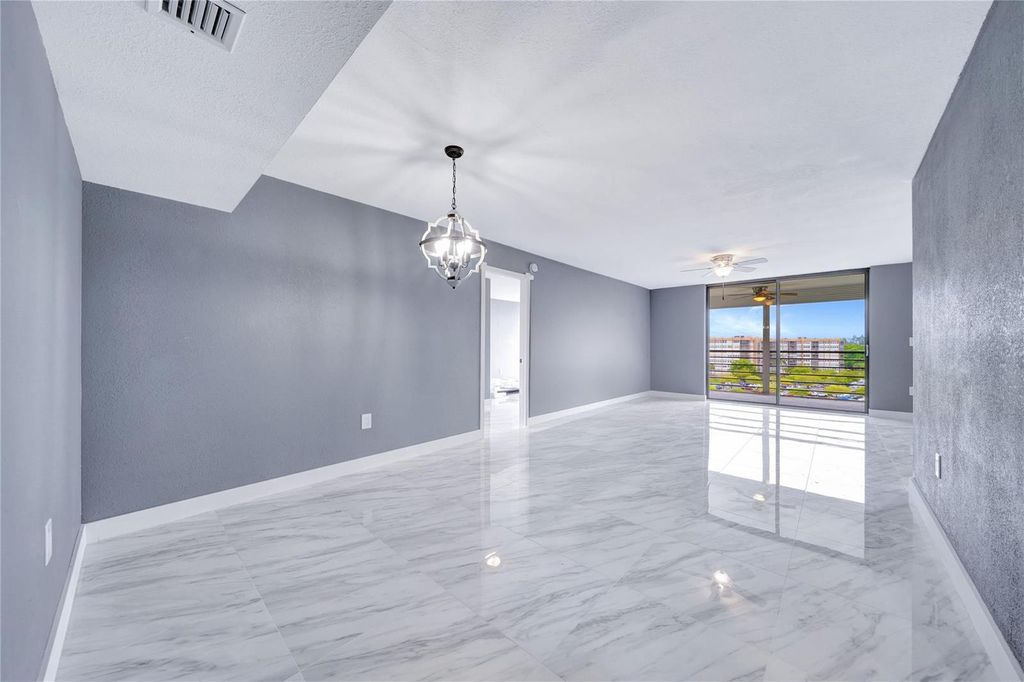 1100 Saint Charles Place 708, Pembroke Pines, FL 33026