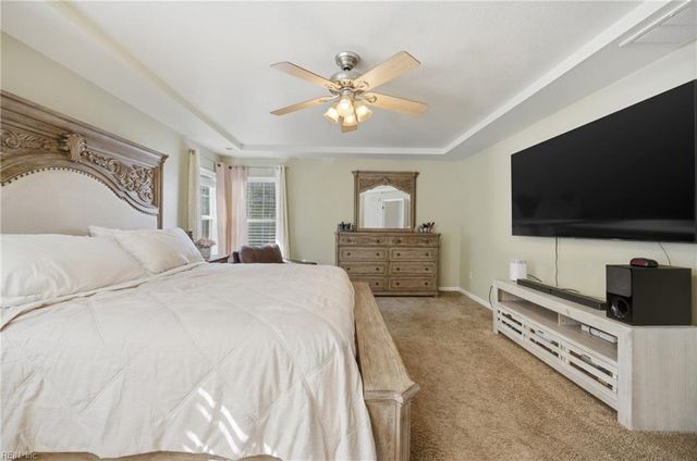 2585 Kentucky Derby DR, Virginia Beach, VA 23456