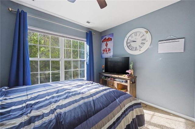 2585 Kentucky Derby DR, Virginia Beach, VA 23456