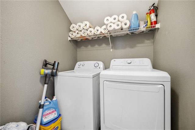 2585 Kentucky Derby DR, Virginia Beach, VA 23456