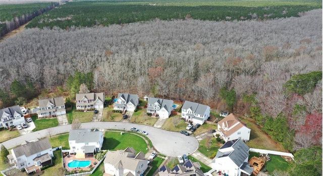 2585 Kentucky Derby DR, Virginia Beach, VA 23456