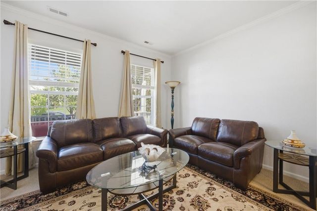 2585 Kentucky Derby DR, Virginia Beach, VA 23456