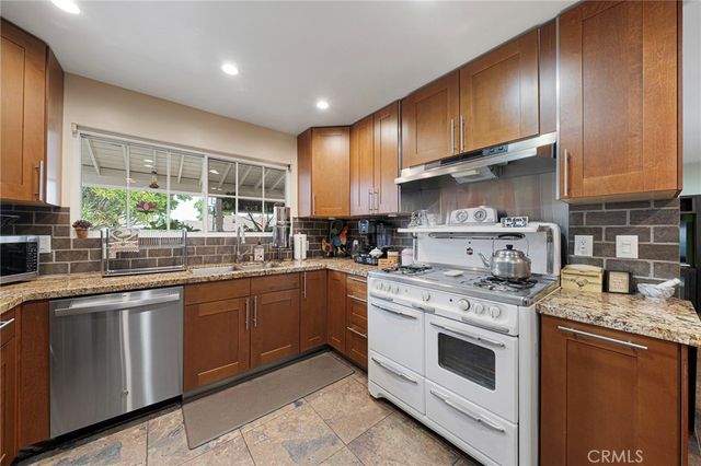 1860 Fernridge, San Dimas, CA 91773