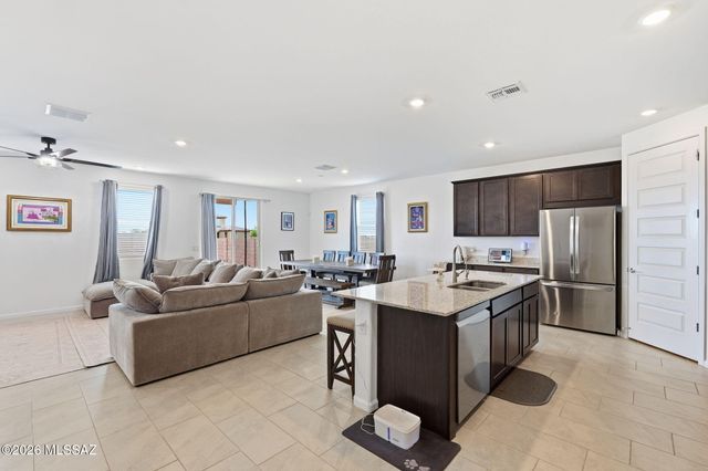 17478 S Grassland Way, Vail, AZ 85641