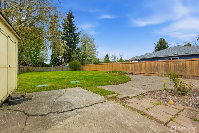 5802 108th Avenue Ct E, Puyallup, WA 98372