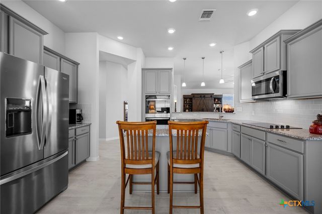 15019 Planeview Drive, Salado, TX 76571
