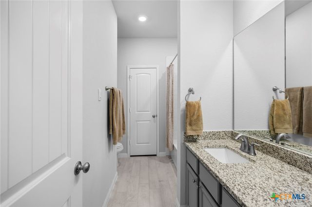 15019 Planeview Drive, Salado, TX 76571