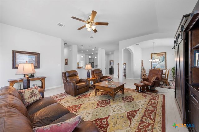 15019 Planeview Drive, Salado, TX 76571