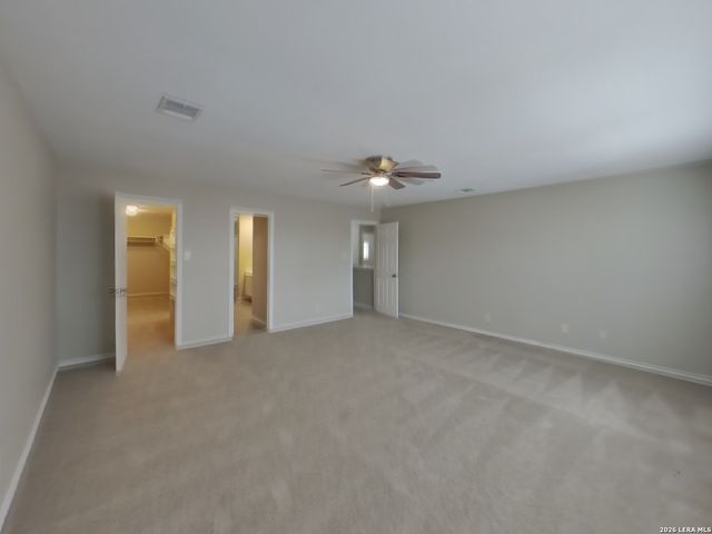 8015 CHESTNUT BARR DR, Converse, TX 78109