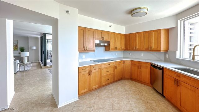 4251 Gulf Shore BLVD N 18A, Naples, FL 34103