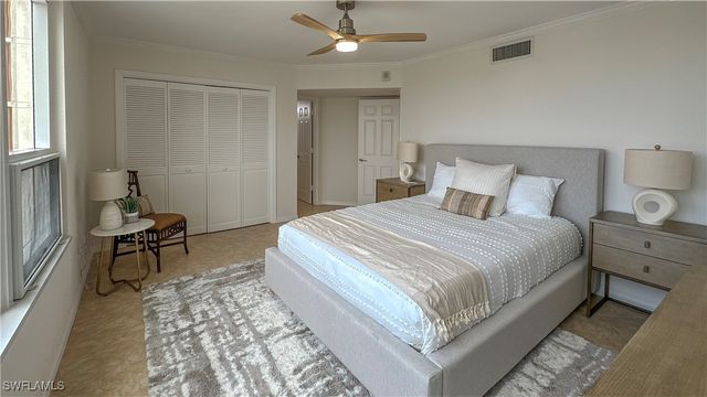 4251 Gulf Shore BLVD N 18A, Naples, FL 34103