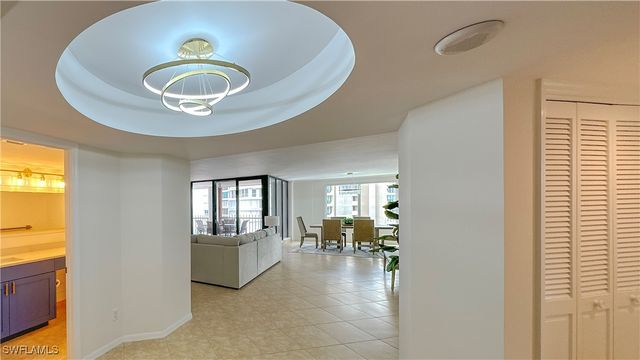 4251 Gulf Shore BLVD N 18A, Naples, FL 34103