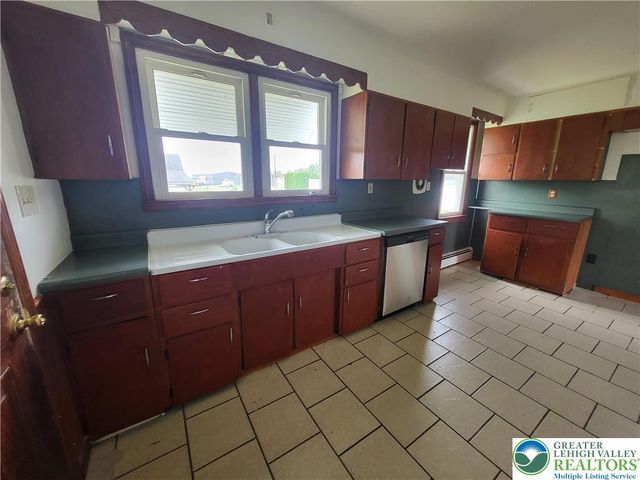 5498 Nor Bath Boulevard, East Allen Twp, PA 18067