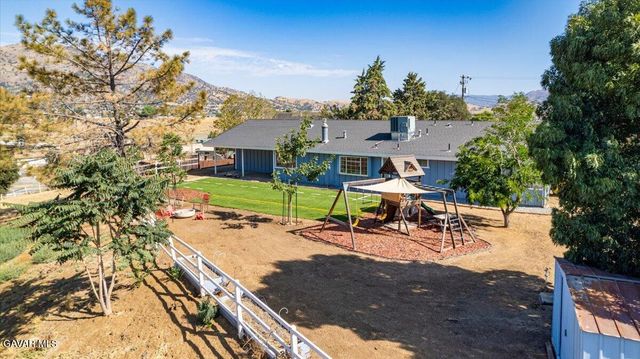 20440 Clubview Court, Tehachapi, CA 93561