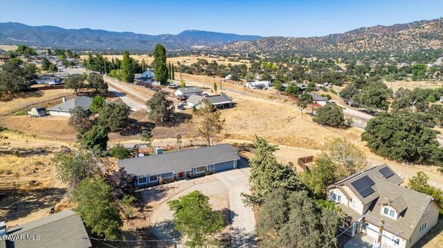 20440 Clubview Court, Tehachapi, CA 93561