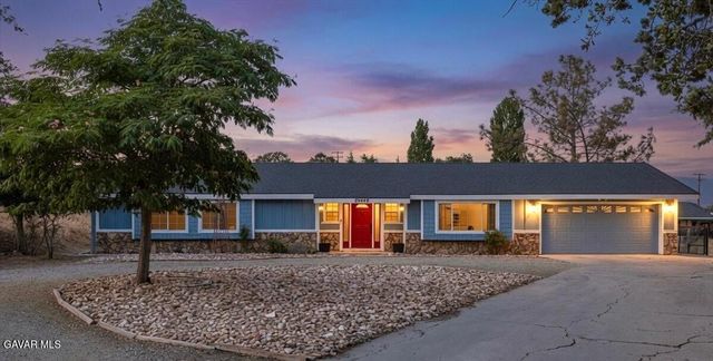 20440 Clubview Court, Tehachapi, CA 93561