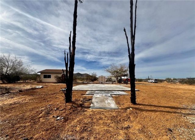 382 Bowman, Landers, CA 92285