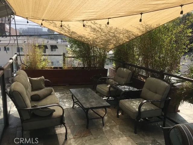 124 N Naomi, Burbank, CA 91505