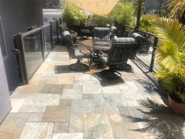 124 N Naomi, Burbank, CA 91505
