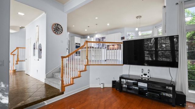 4742 Livingstone Pl, Santa Rosa, CA 95405