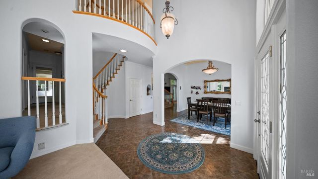 4742 Livingstone Pl, Santa Rosa, CA 95405