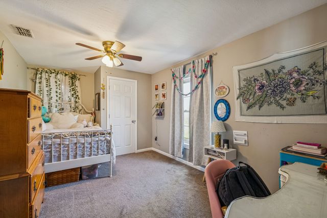 213 21st Ave, W, Springfield, TN 37172