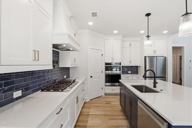 4055 Hosch Retreat Drive, Buford, GA 30519