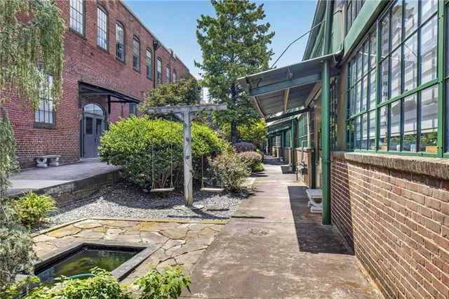 887 W Marietta Street NW S105, Atlanta, GA 30318