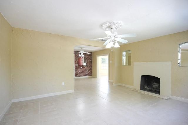 410 Franklin Road, West Palm Beach, FL 33405