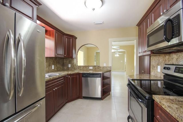410 Franklin Road, West Palm Beach, FL 33405