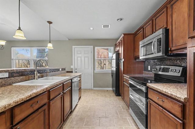 5705 NW 67th Street, Oklahoma City, OK 73132